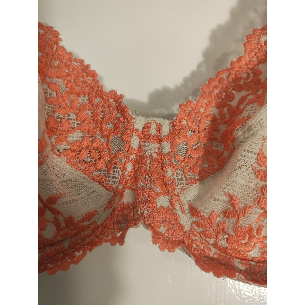 Wacoal Embrace Lace Bra 38D 65191 Coral Ivory Floral Underwire Unlined